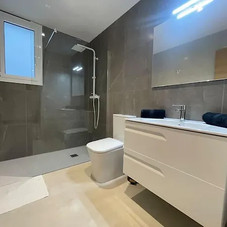Moderna Piscina Privada Villa