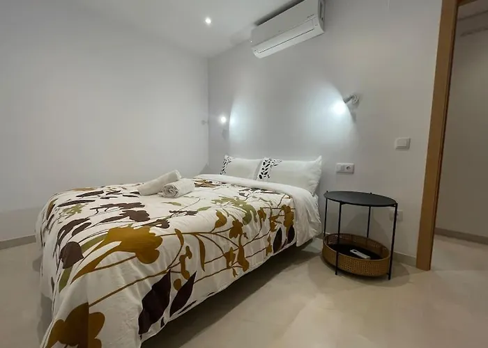 Moderna Piscina Privada * Empuriabrava