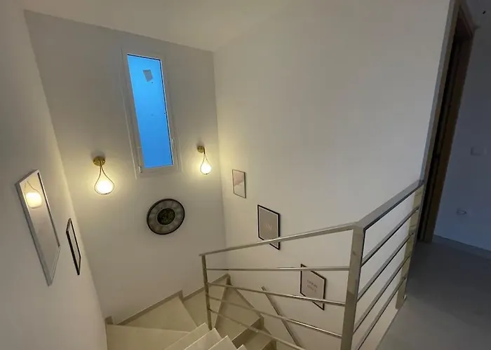 Moderna Piscina Privada Villa *